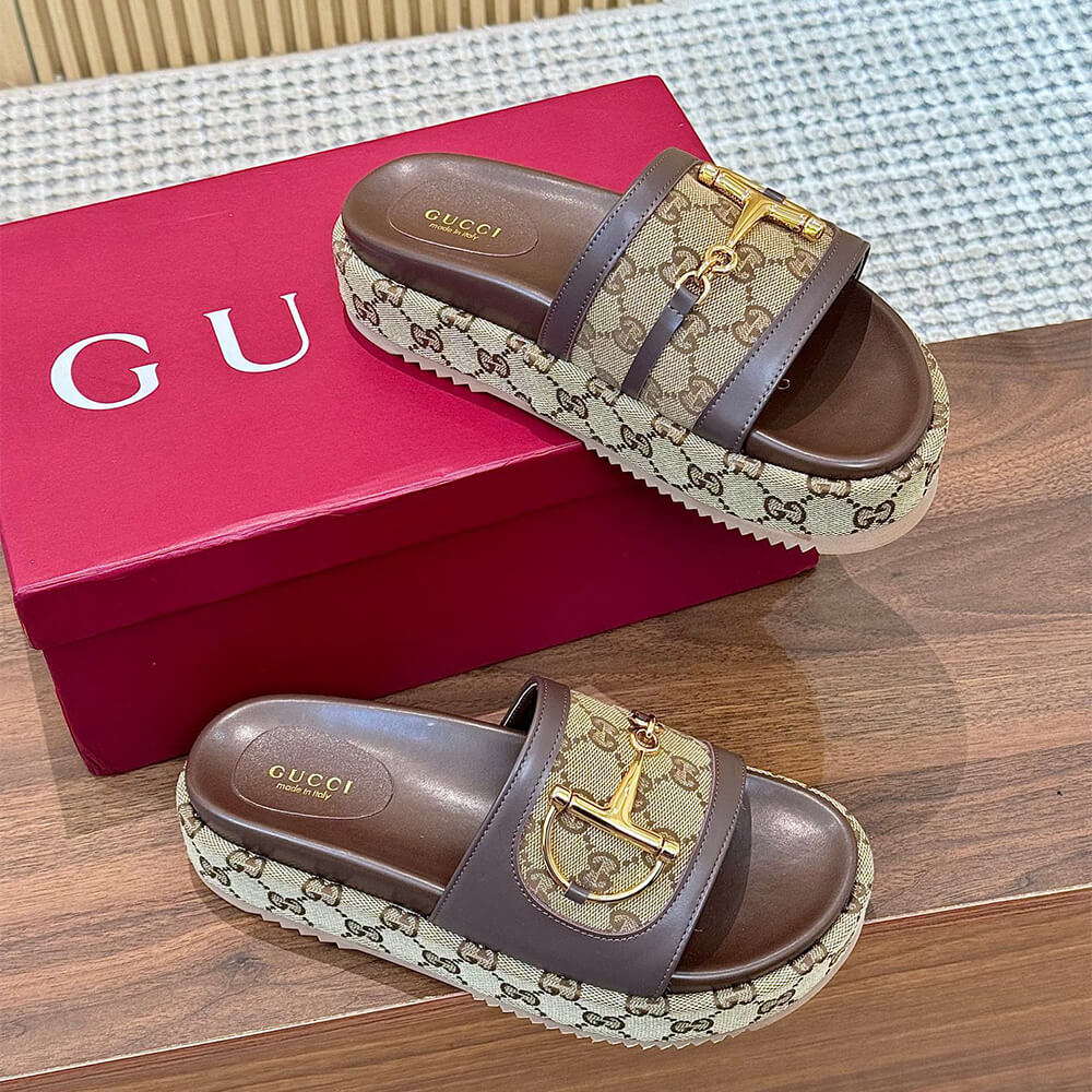 GUCCI Women s platform slide sandal