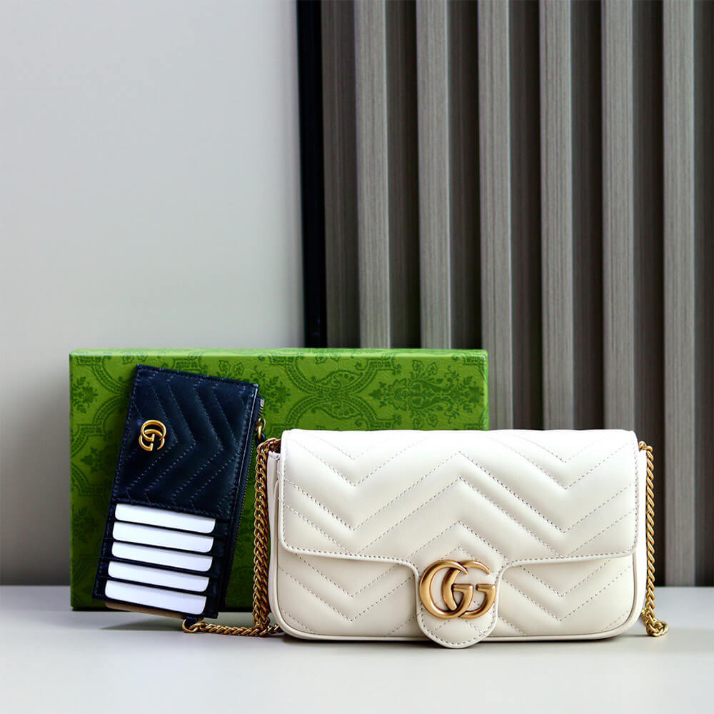 GG Marmont small shoulder bag